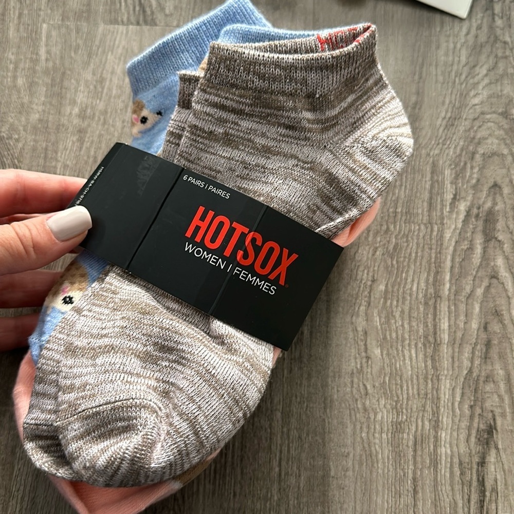 Hot Sox Women's Cute Animals Low Cut Socks-6 Pair Pack-Cool & Fun Novelty Gifts